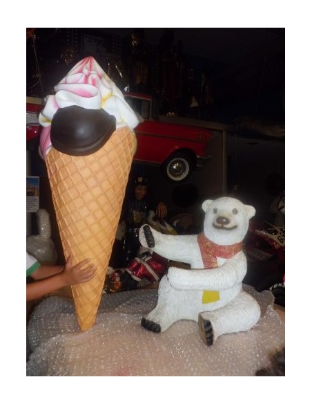 Oso polar con helado