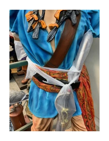 Pirata con barril de ron