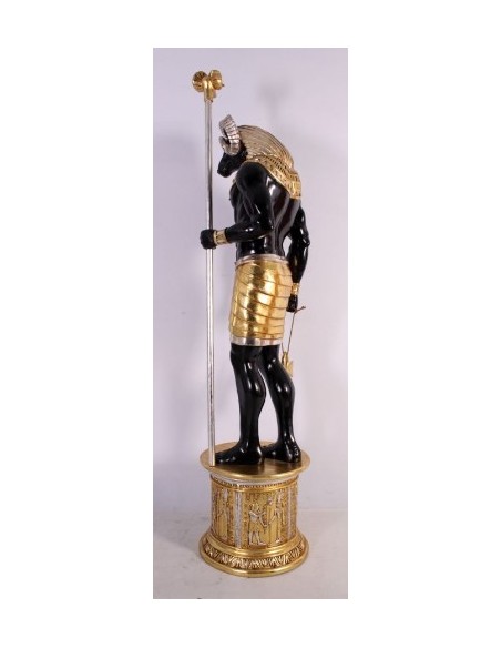 Dios egipcio Knum "en pedestal"