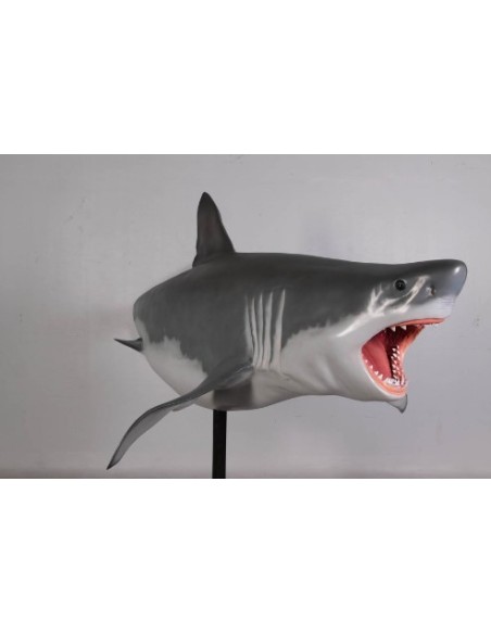 Tiburón blanco (en pedestal)