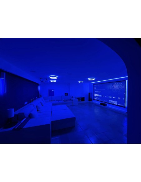 Sala de Cine (proyector + B&W y Hue)