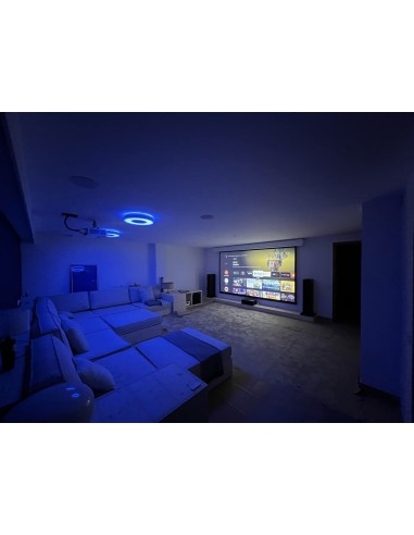 Sala de Cine (proyector + B&W y Hue)