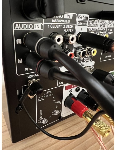 Cine en casa compacto