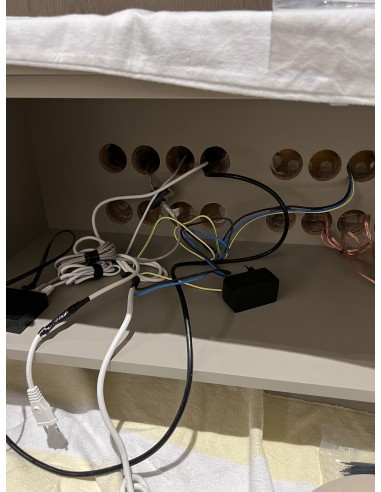 Cine en casa televisión Sony 4k B&W + Hue ambilight