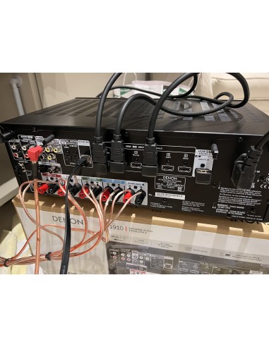 Cine en casa televisión Sony 4k B&W + Hue ambilight