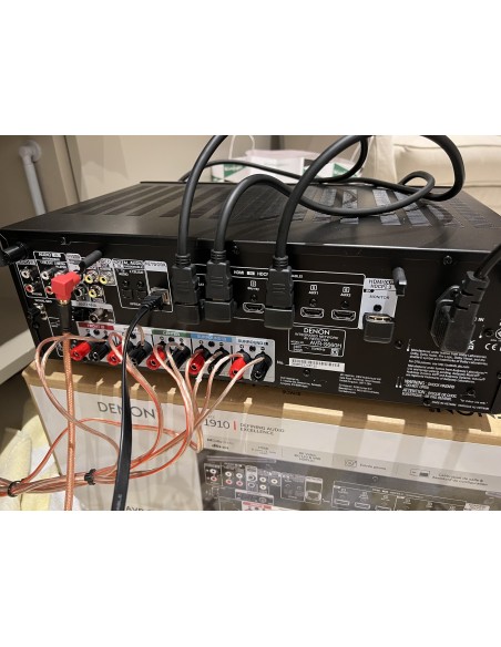 Cine en casa televisión Sony 4k B&W + Hue ambilight