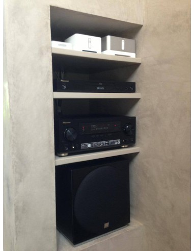 Cine en casa Denon con Monitor Audio y TV Samsung