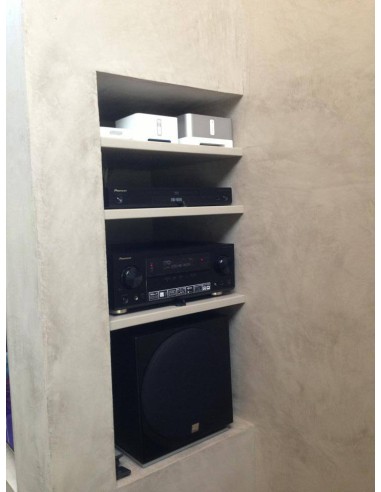 Cine en casa Denon con Monitor Audio y TV Samsung