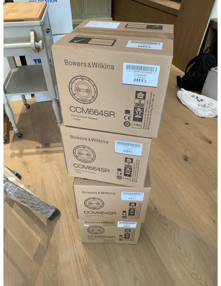 Altavoces empotrados B&W falso techo pladur