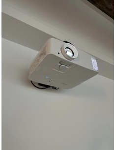 Mini cine con Sonos Beam y Optoma 4k 2