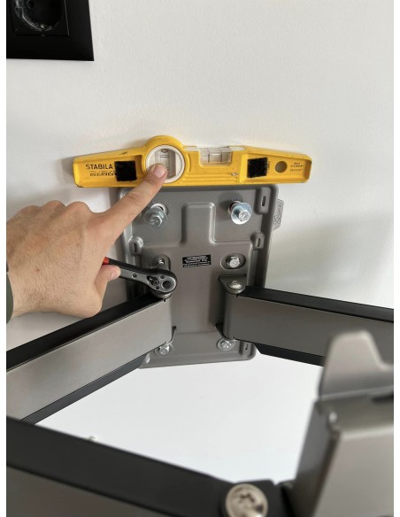 Colgar televisión (soporte articulado)