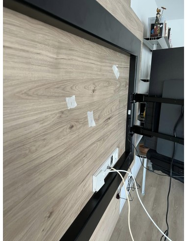 Colgar televisión (soporte motorizado)