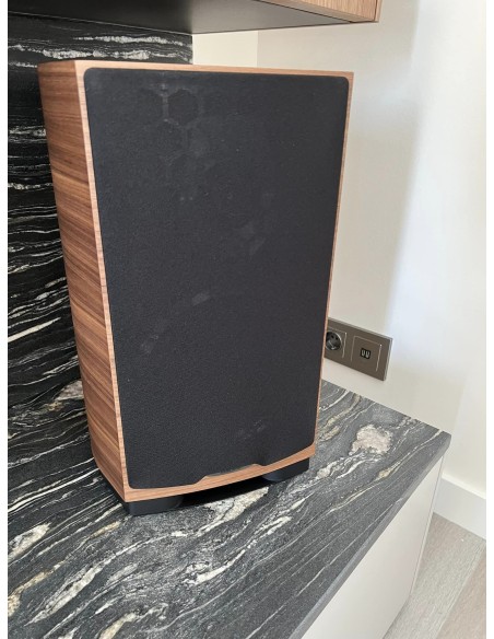 Instalación cine en casa con TV Sony 4K, AV Marantz y Sonus Faber