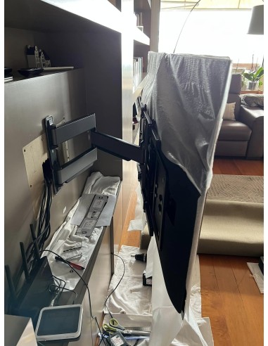 Cine en casa TV Loewe 4k + barra de sonido