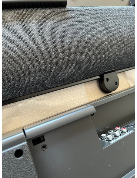 Cine en casa TV Loewe 4k + barra de sonido