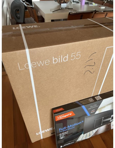 Cine en casa TV Loewe 4k + barra de sonido