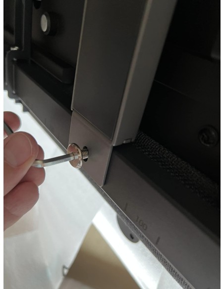 Cine en casa TV Loewe 4k + barra de sonido