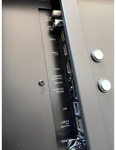 Cine en casa TV Loewe 4k + barra de sonido