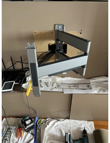 Cine en casa TV Loewe 4k + barra de sonido