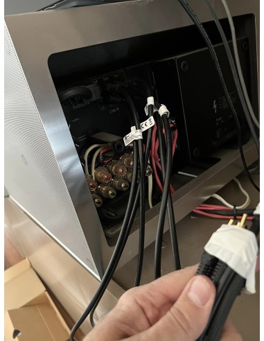 Cine en casa TV Loewe 4k + barra de sonido