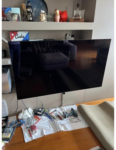 Cine en casa TV Loewe 4k + barra de sonido