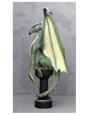Dragon en pedestal