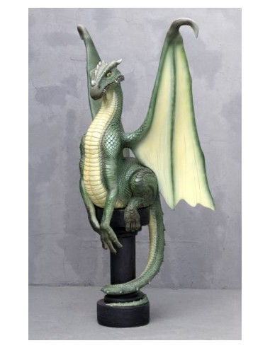 Dragon en pedestal