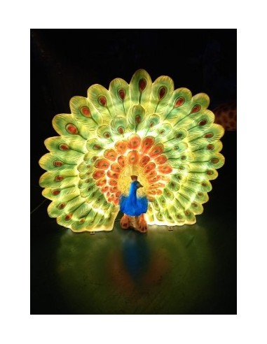 Pavo Real con luz