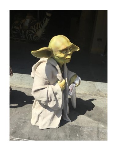 figura a tamaño real maestro yoda star wars life size figure