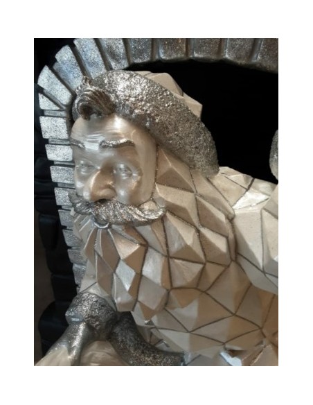 Papa Nöel saliendo chimenea