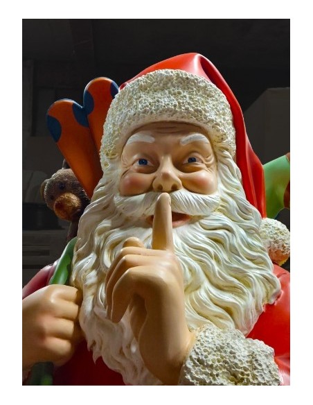 Papa Noel con regalos de Navidad