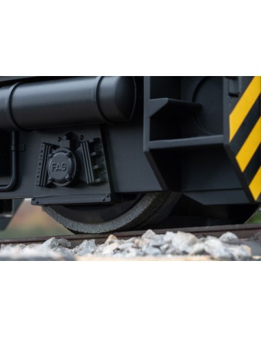 Locomotora diesel limpiavías