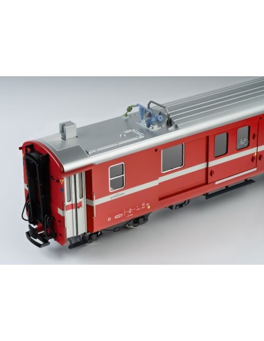 Vagón pasajeros equipajes