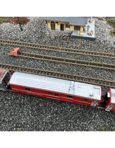 Vagón pasajeros equipajes