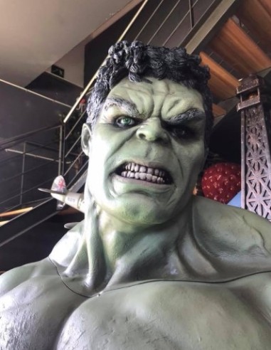 hermes cinema figura a tamaño real hulk the avengers en venta