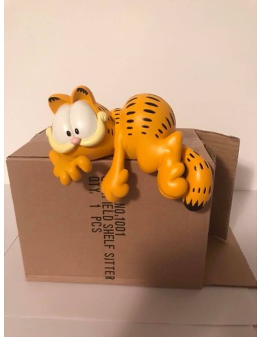 Garfield figure resin