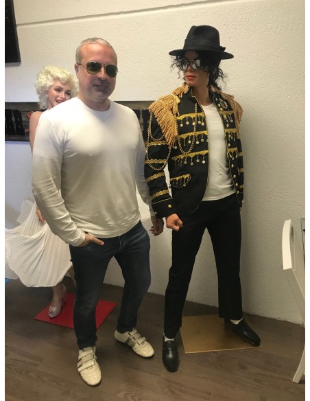 Michael Jackson estatua tamaño real silicona pintada a mano | Hermes Cinema