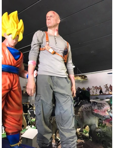 Die Hard "John McClane"  Bruce Willis