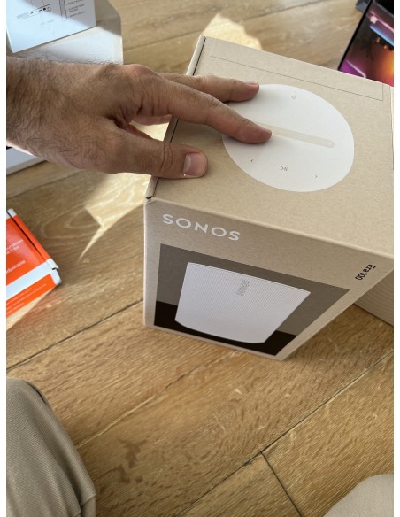 Instalación Cine en Casa "Sonos + Sony OLED 4K + Hue"