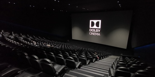 ¿ Qué altavoces me recomiendan para canal Dolby Atmos ?